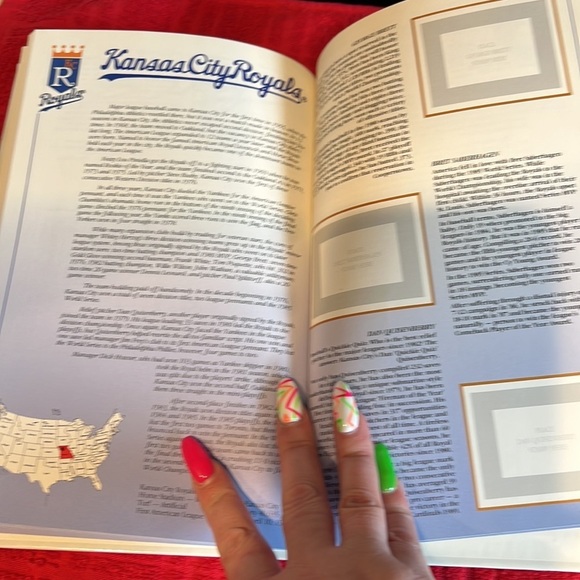 Major league baseball and stamps vintage book read description!!! - Picture 8 of 10